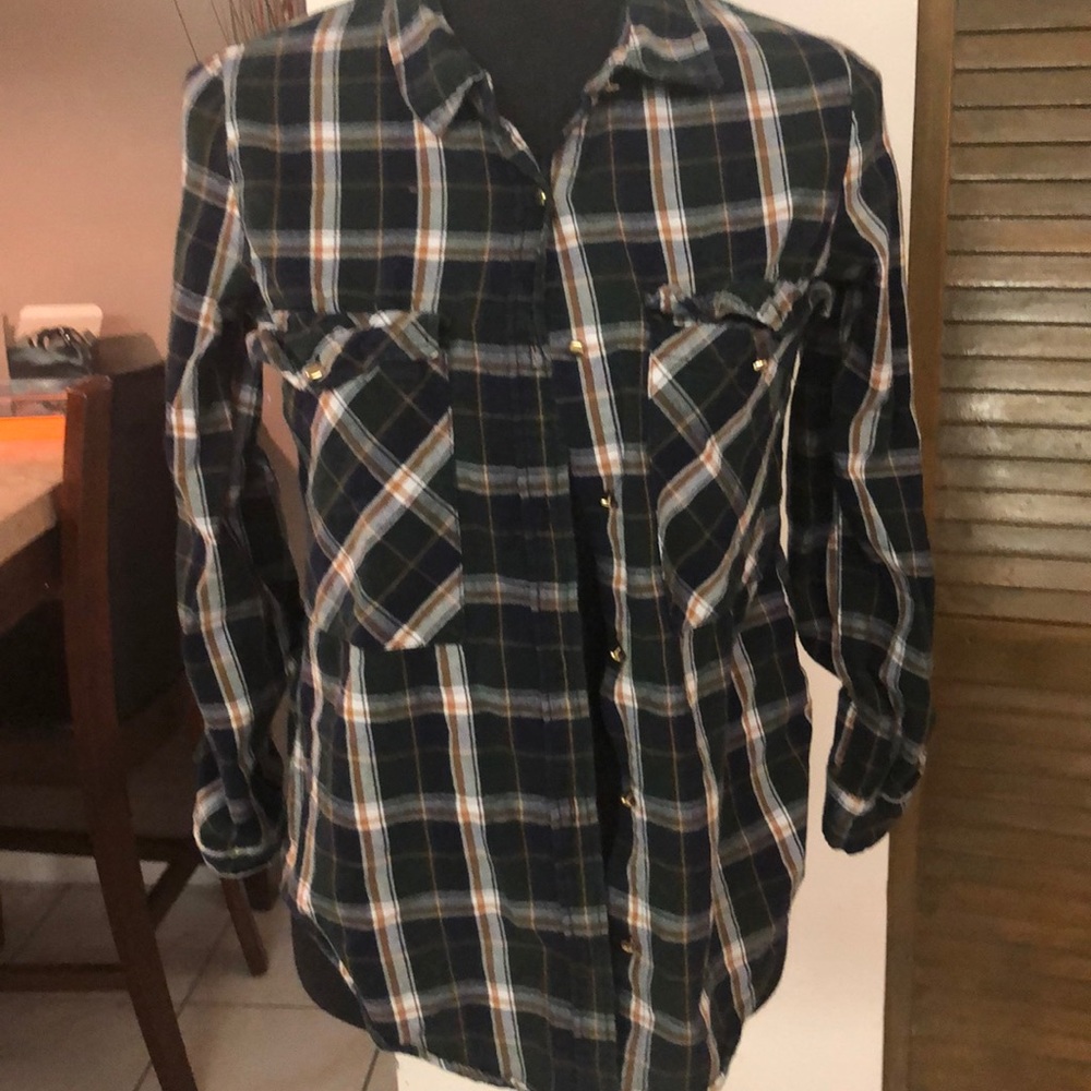 Long sleeve shirt